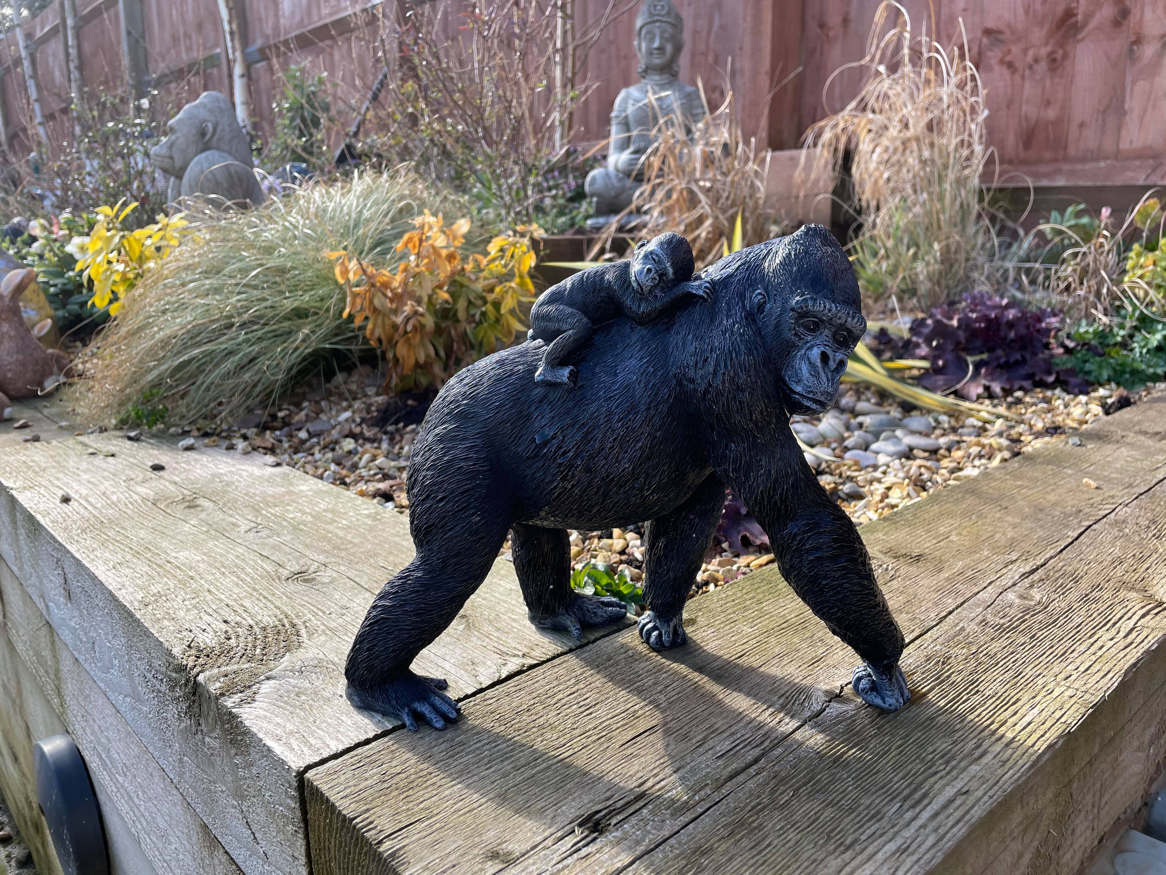 Gorilla Silver back male ape ornament Garden or home concrete stone statue  sulpt